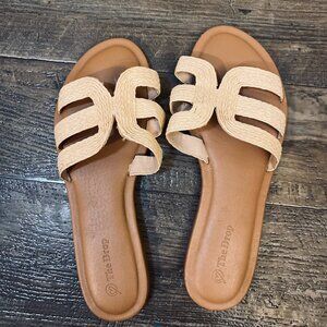 Womens fashion slip on sandals